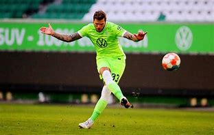 爱游戏官网-沃尔夫斯堡异军突起，掀起胜势的简单介绍