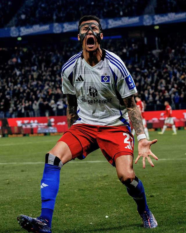 爱游戏体育平台-汉堡在主场大胜，取得赛季首胜