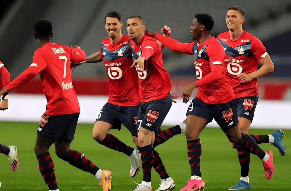 爱游戏登录-里尔客场大胜，排名稳固在联赛前五