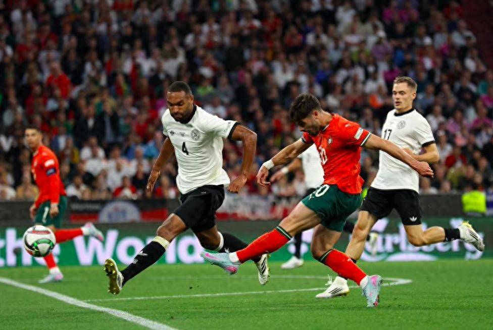 塞尔维亚主场逆转葡萄牙，晋级形势一片大好