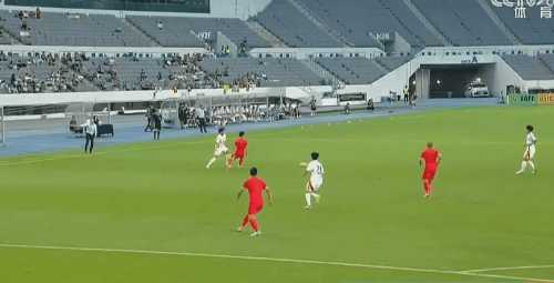 爱游戏登录入口-汉诺威主场不敌对手，遭遇两连败