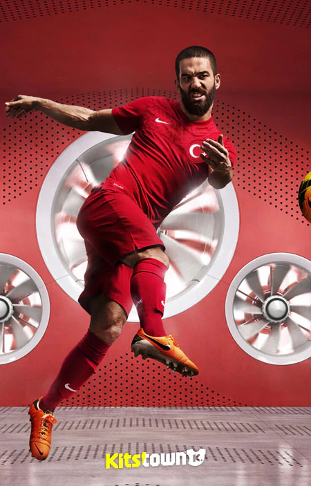 俄罗斯国家队获胜，土耳其队频频犯错的简单介绍