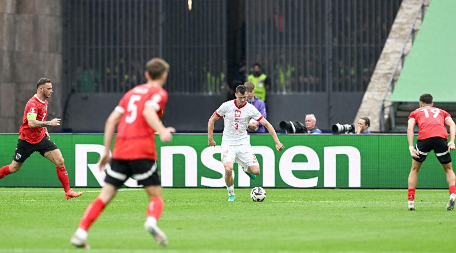 爱游戏亚洲官网-奥地利队主场获胜法国队遭遇困境