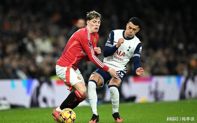 热刺客场大胜曼联，提前锁定欧冠名额