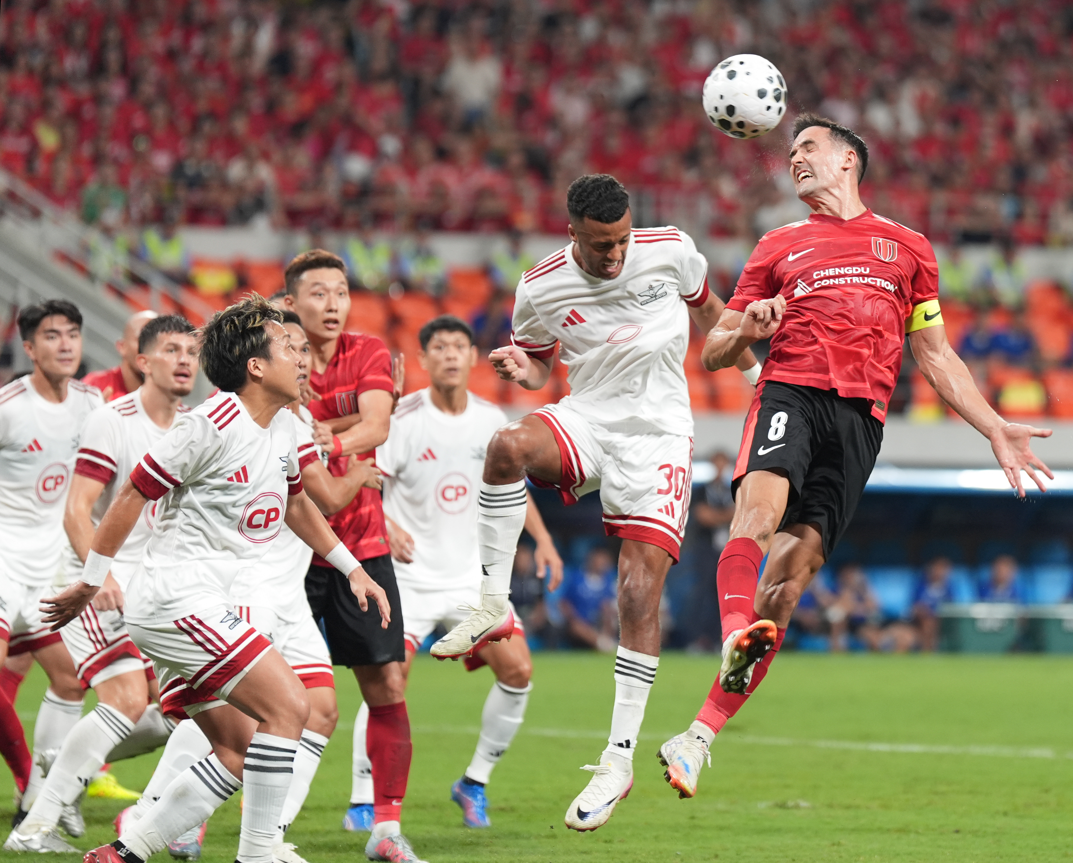 爱游戏在线-包含国际足球赛事举行，球队竞技水平持续提升的词条