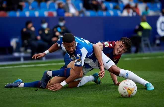 爱游戏网页版入口-格拉纳达队在主场踢出一场精彩比赛