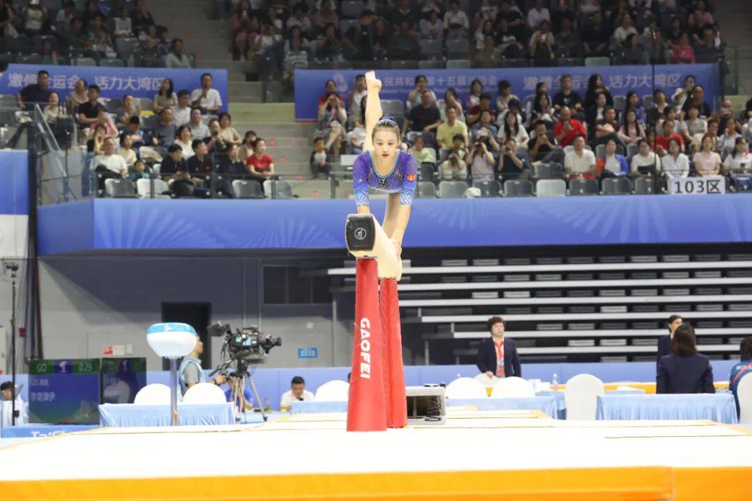 我国运动员再创佳绩！夺得金牌